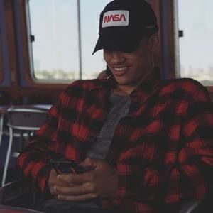 Meet your Posher, Malik